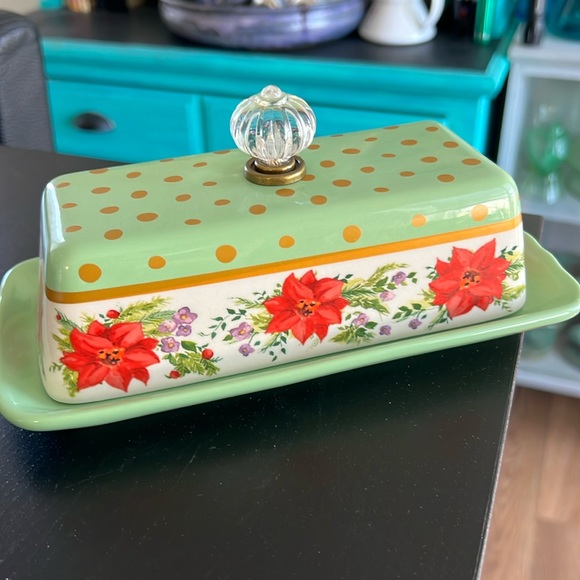 Never used Pioneer Woman butter dish - Picture 1 of 3